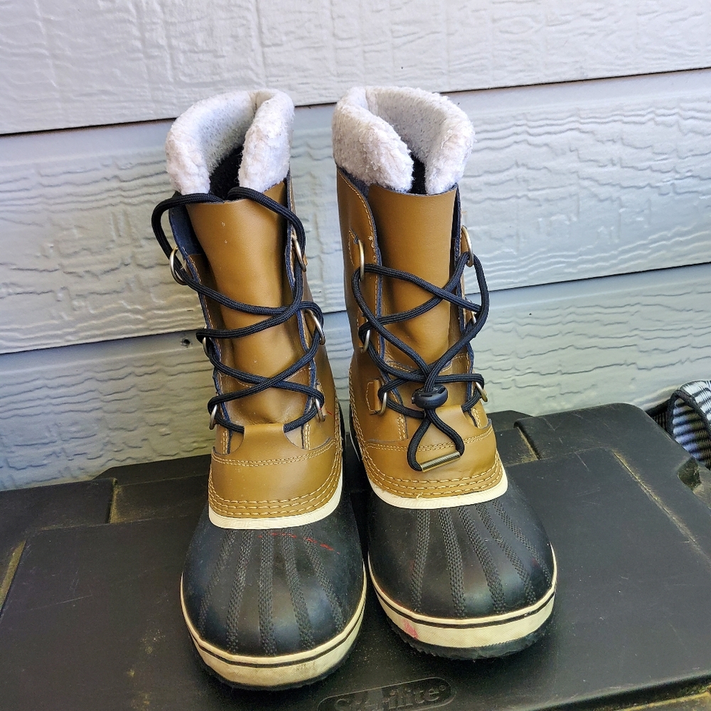 Sorel heavy weather boots - Picture 7 of 9